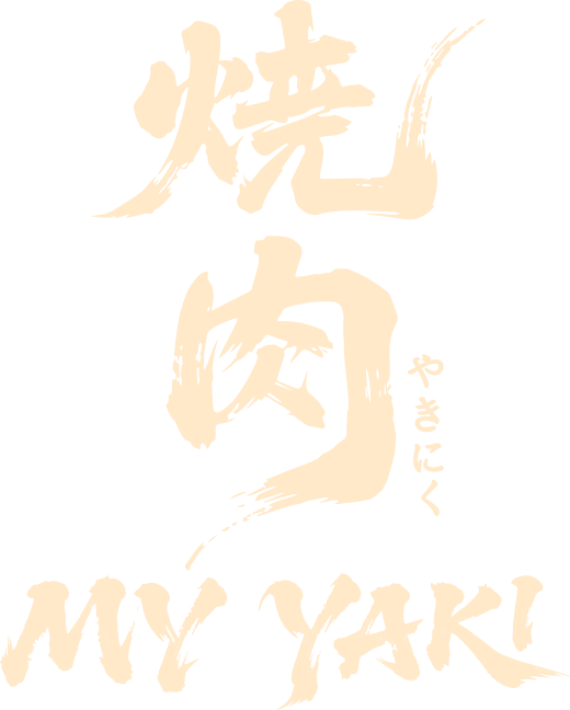 Texte japonais orange : "Yakıniku MY YAKI!" ("Viande grill&eacute;e")