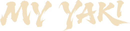 Écriture orange « MY YAKI ! » sur fond blanc.