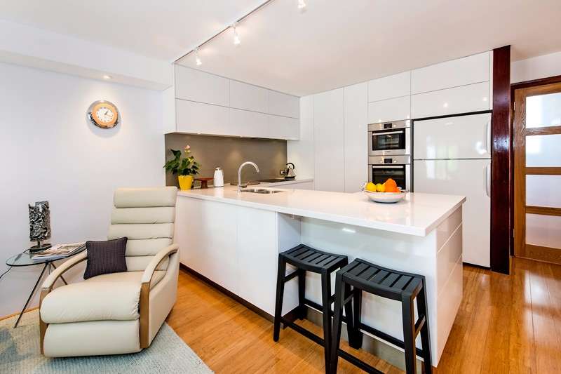 contemporary-modern-kitchen 12