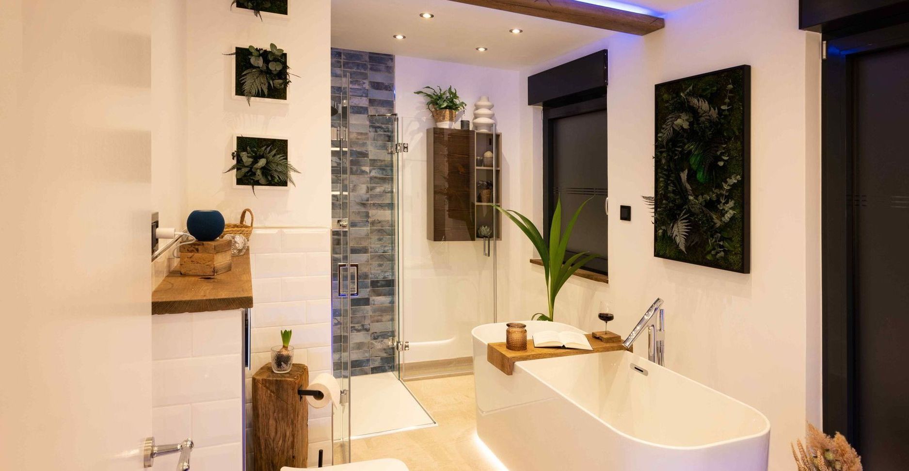 beautiful bathroom with modern ambient and recessed lighting