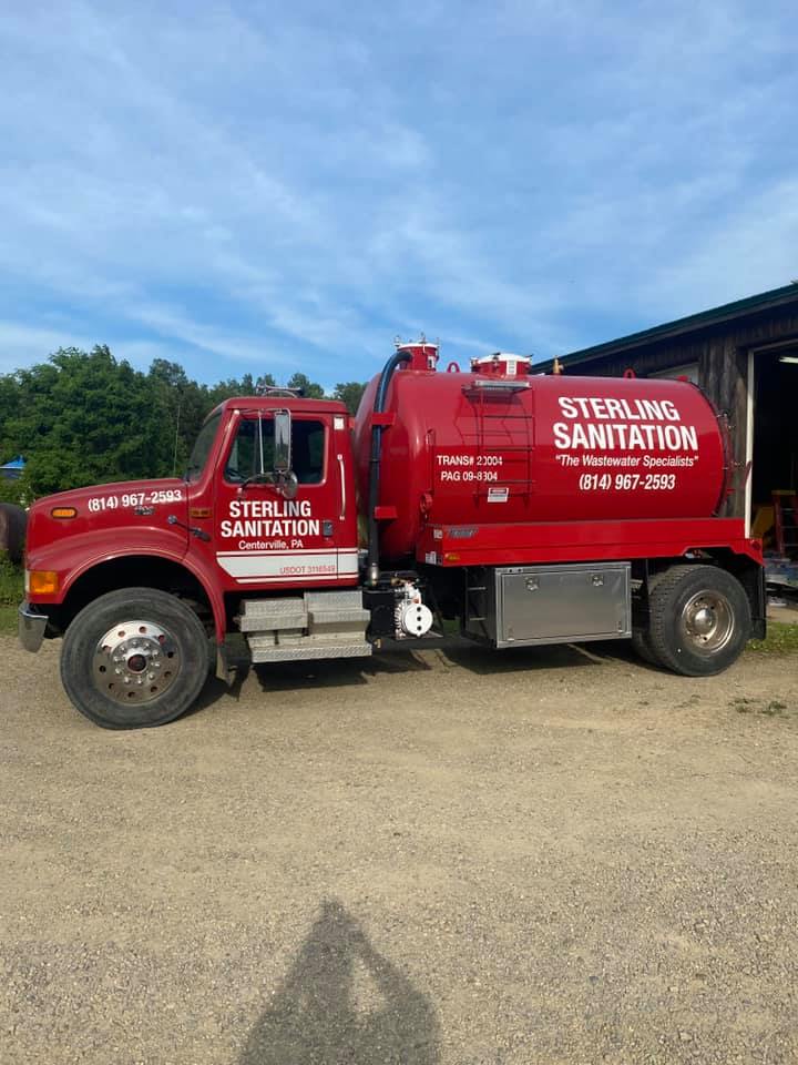 A Steel Cover From The Cesspits | Centerville, PA | Sterling Sanitation