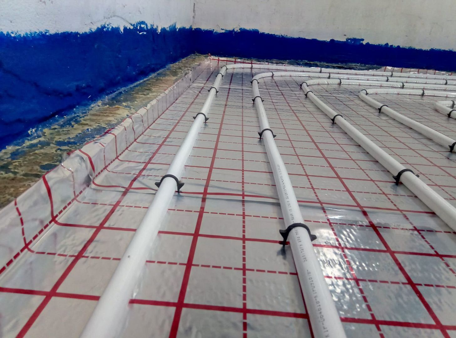 Siltās grīdas montāža un ierīkošana 2