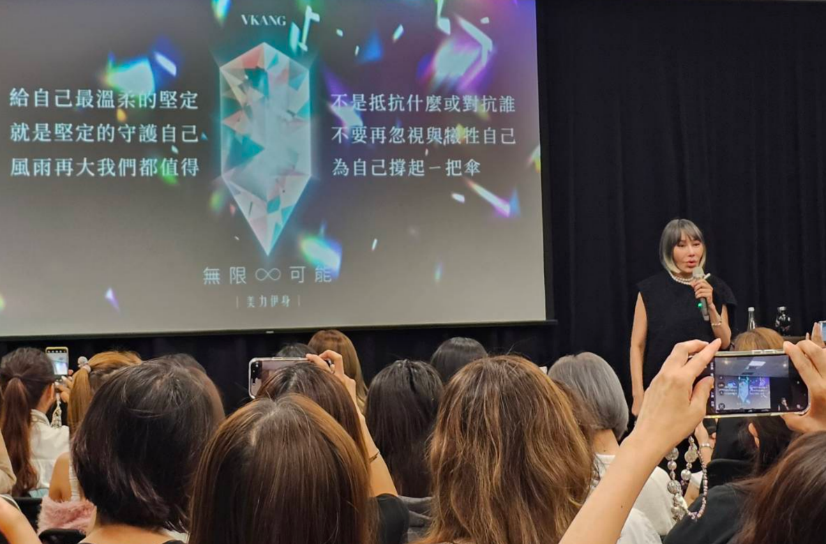 不只是賺錢！萍姐的「感受、接受、享受」心法，才是微康最珍貴的秘密-萍姐分享她要跟兒子去走戈壁沙漠，這真的太酷了！ 這趟旅程肯定不輕鬆，但她把它當成一場與兒子重新連結、共同成長的挑戰，並且要去「享受」這個過程。