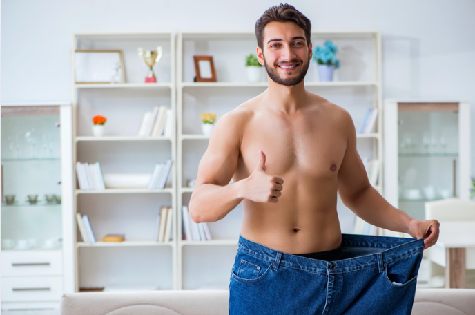 【CNFCD健康計畫 Day 16】專業教練的自白:我用 21 天,如何「重設」極端代謝困境-數據證明(21 天內):
內臟脂肪逆轉: 腰圍從 103 公分迅速縮小到 87 公分!這不僅是尺寸改變,更是器官周圍內臟脂肪被高效管理的最佳證明。生產力逆轉: 他從「疲憊不堪、無法專注」的狀態,變為精神飽滿。這證明 CNFCD 系統有效優化了荷爾蒙節律,重設了胰島素敏感度,確保他精力的高效穩定輸出。