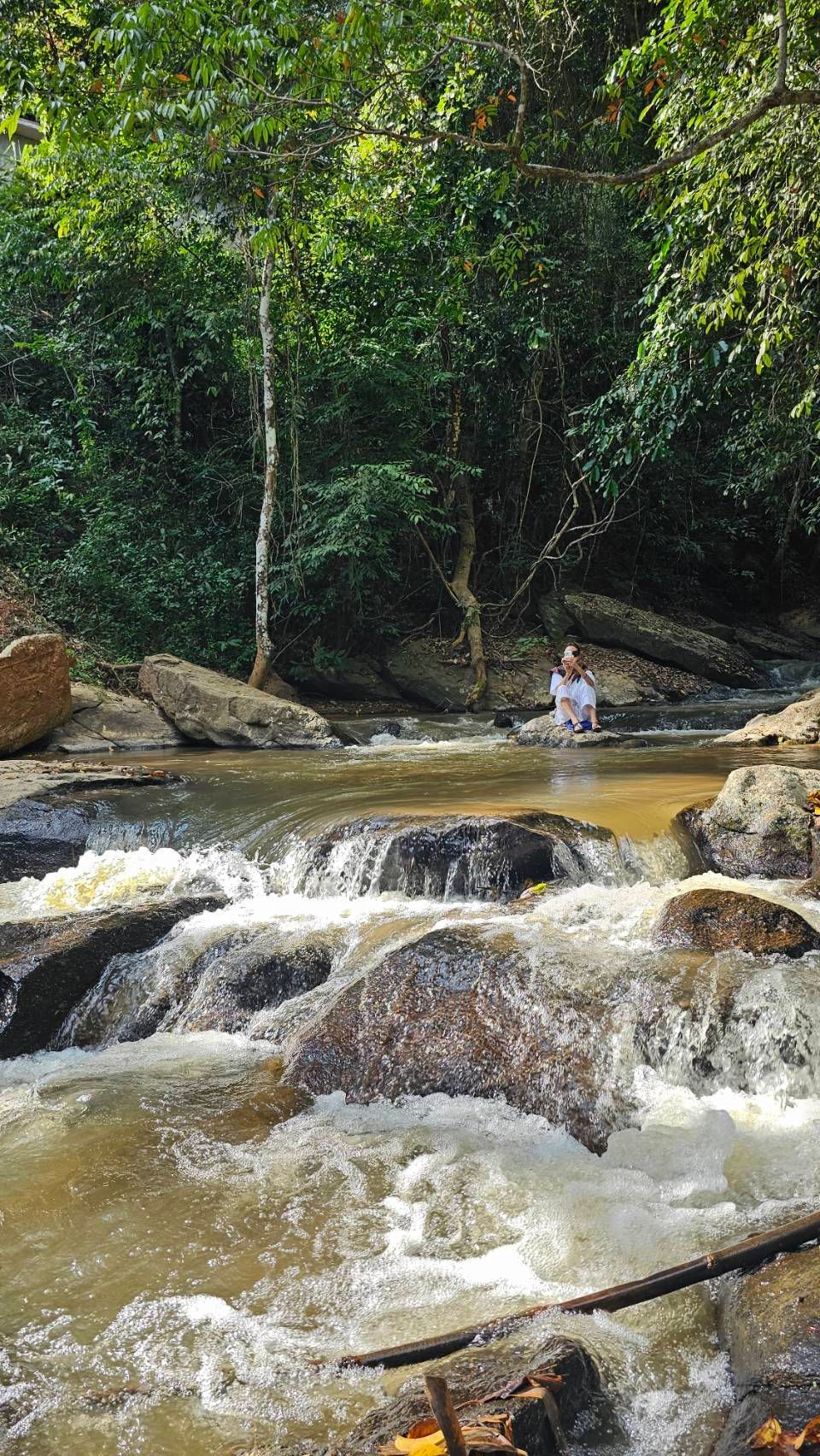 在清邁森林冥想 72 小時後，我對「商業模式」有了全新的體悟 [ 清邁 PAPAE MEDITATION RETREAT ] -當你不再是為了錢而工作，而是全心關注在當下，做自己真正喜歡、且對他人有益的事，那種正向能量會形成一種磁場。我相信，當價值創造到極致，錢就會作為「副作用」源源不絕地而來。