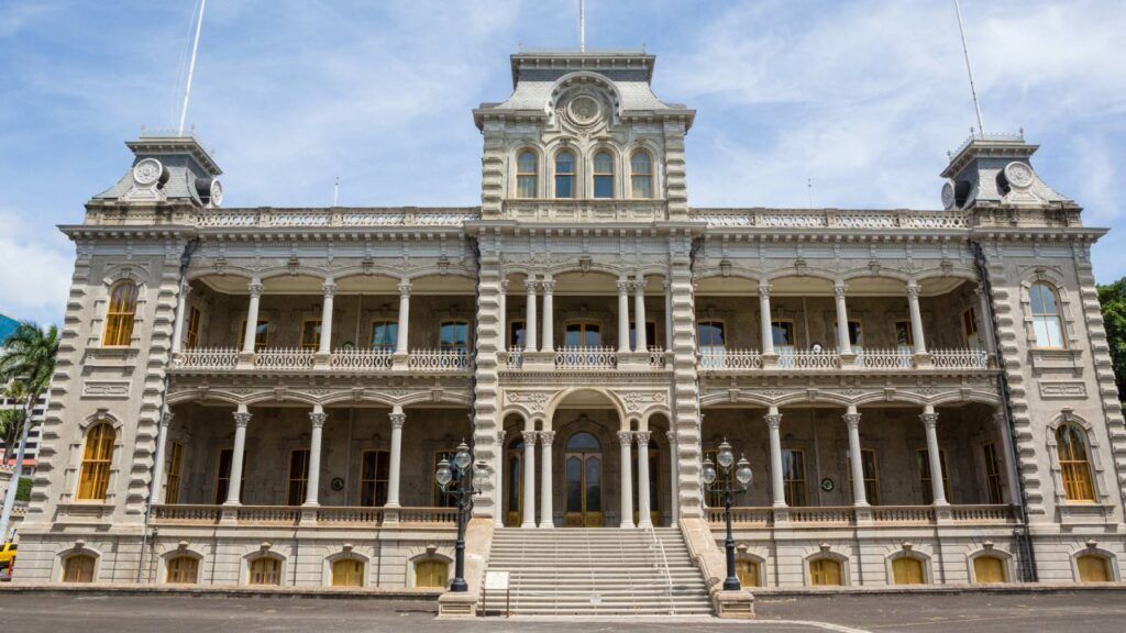 Iolani Palace