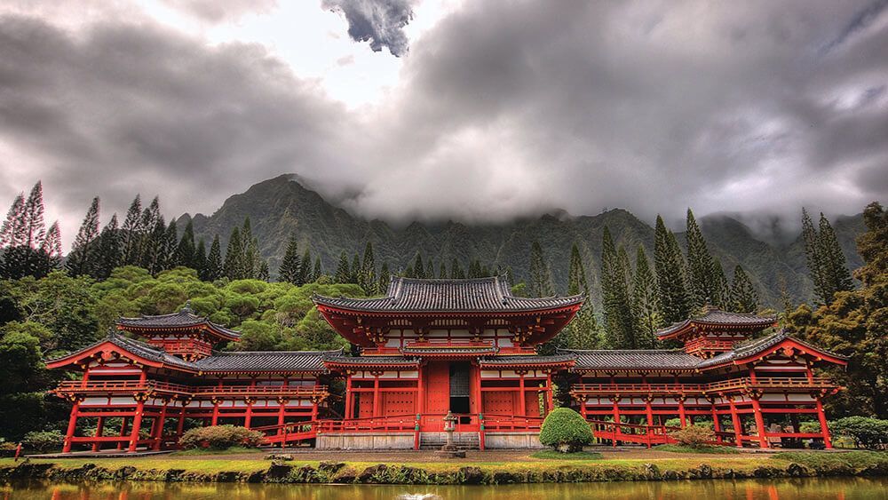 See O‘ahu’s sights, such as the Byodo-In Temple