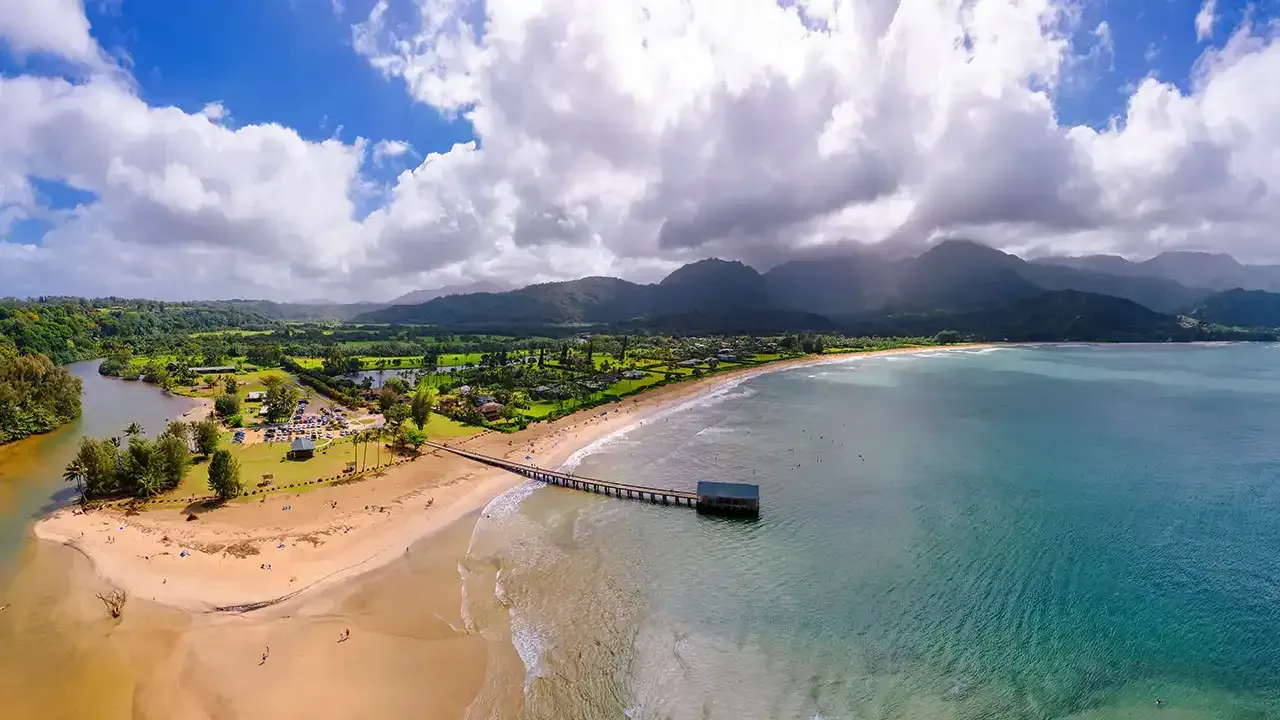 Find the best beaches of Princeville, Kauai with This Week Hawaii.