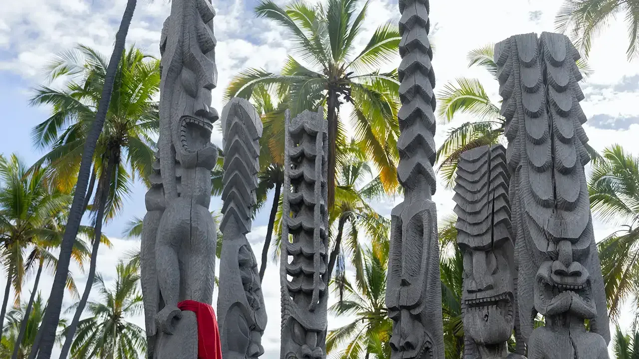 Hawaiian gods and goddesses, learn more about the four most powerful gods.