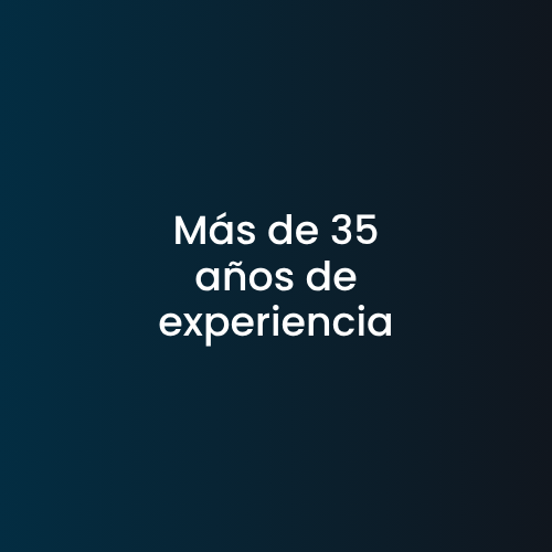Texto blanco sobre fondo azul oscuro: “Más de 35 años de experiencia”.