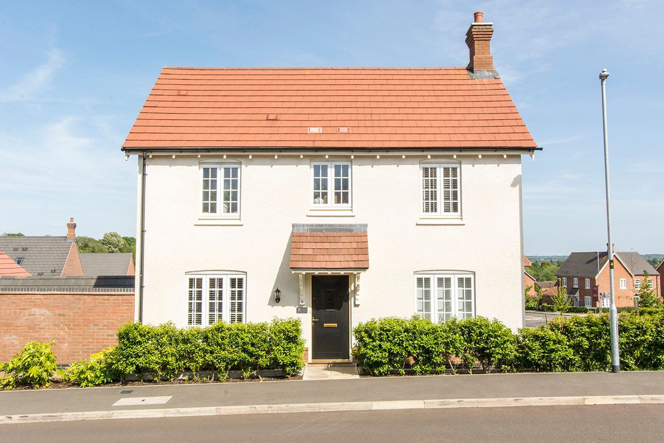 For Sale in Clarkes Avenue Market Harborough LE16 9NJ