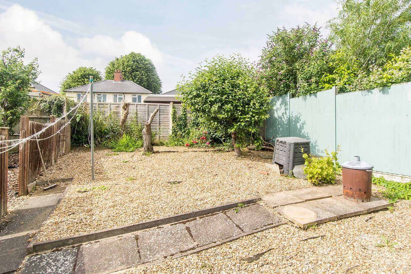 Property Valuation Hillside Road Market Harborough LE16