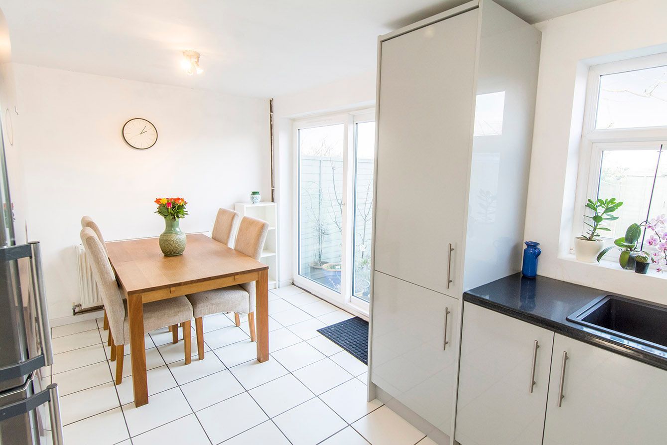 Award Winning Estate Agents for Hopton Fields Market Harborough LE16