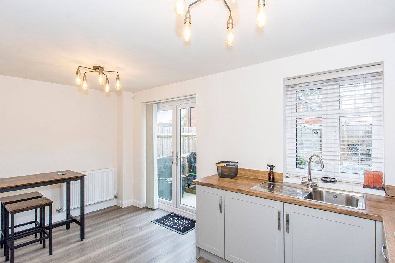 3 Bedroom House For Sale in Market Harborough Dogwood Drive LE16