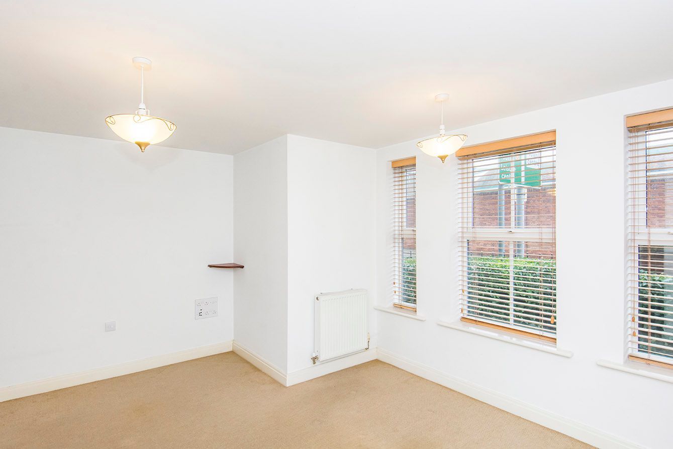 Market Harborough flat for Sale in Edna Bowley Court LE16