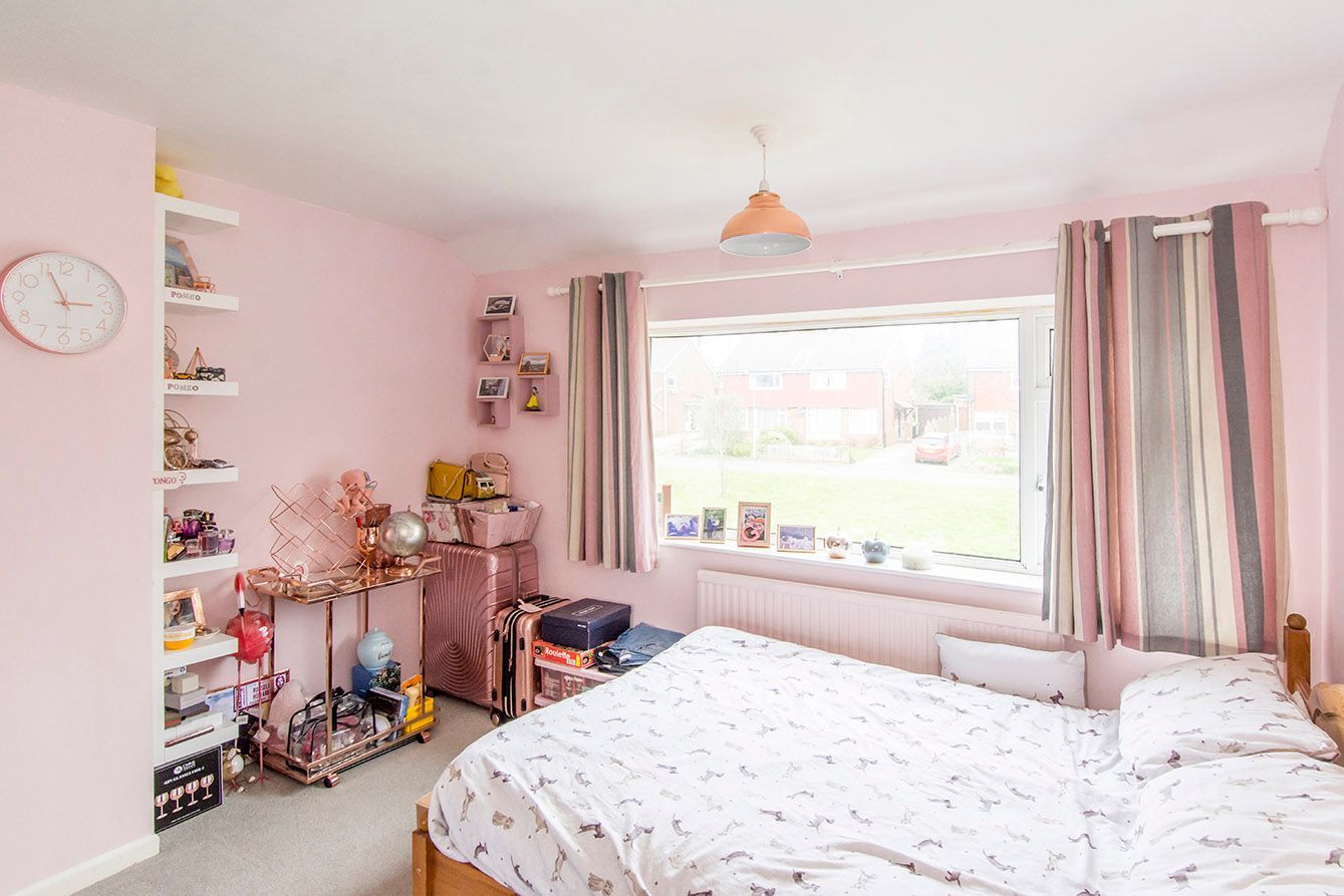 For Sale in Market Harborough Arden Way LE16 House