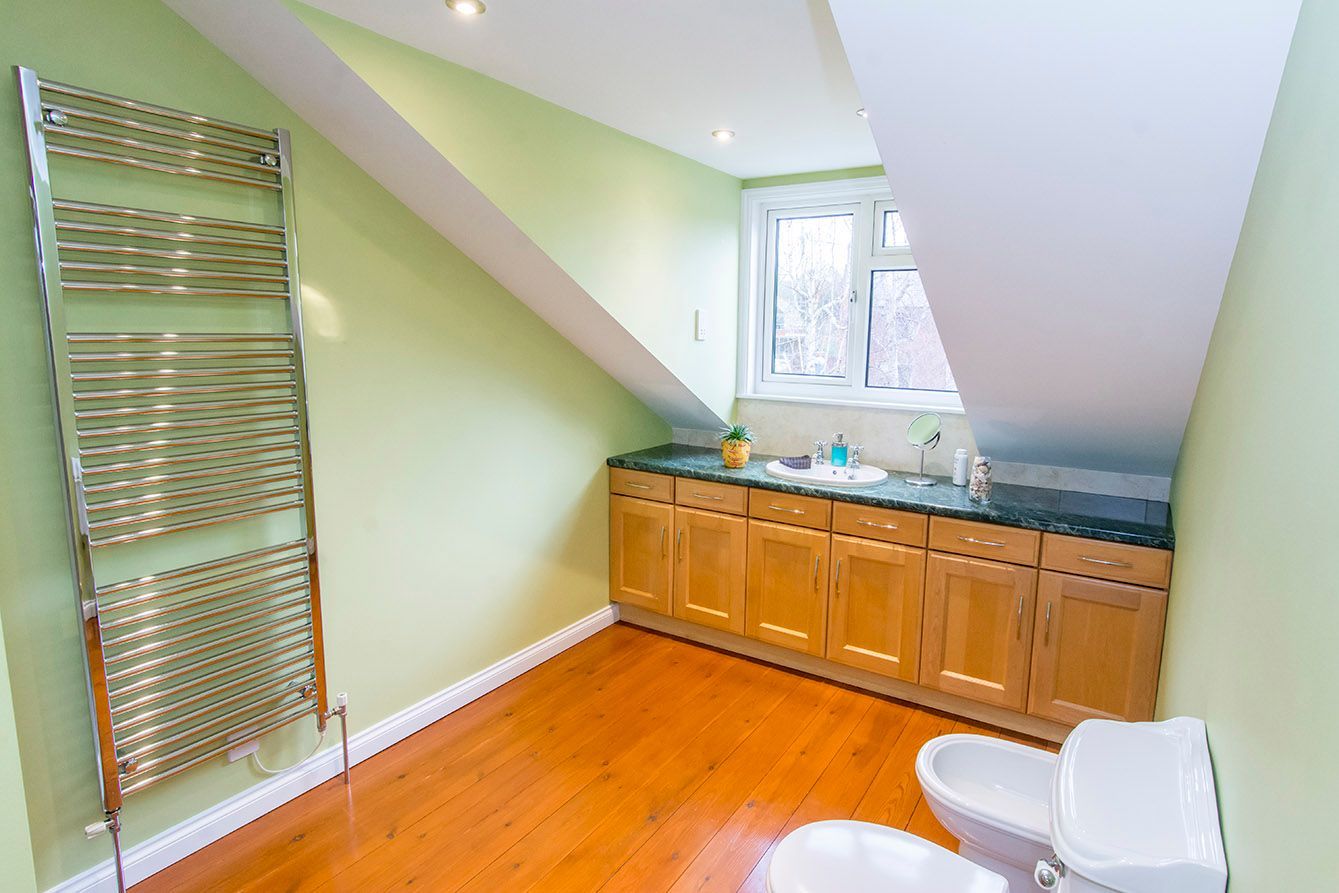 Detached House For sale in Little Bowden LE16