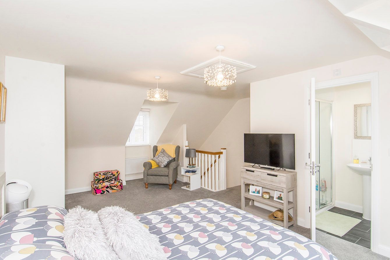 Chain Free House For Sale in Market Harborough Dogwood Drive LE16