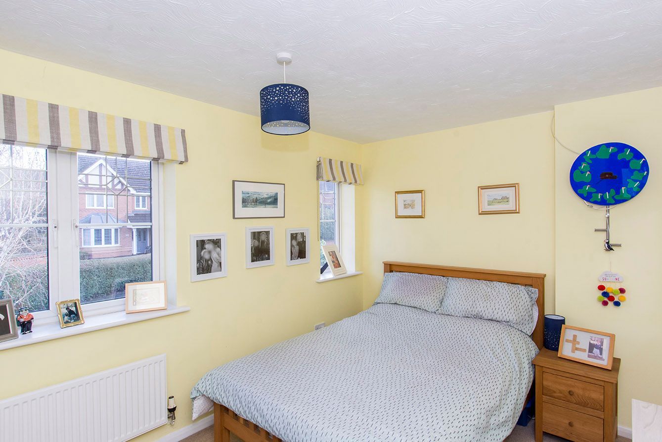Selling House in Market Harborough LE16