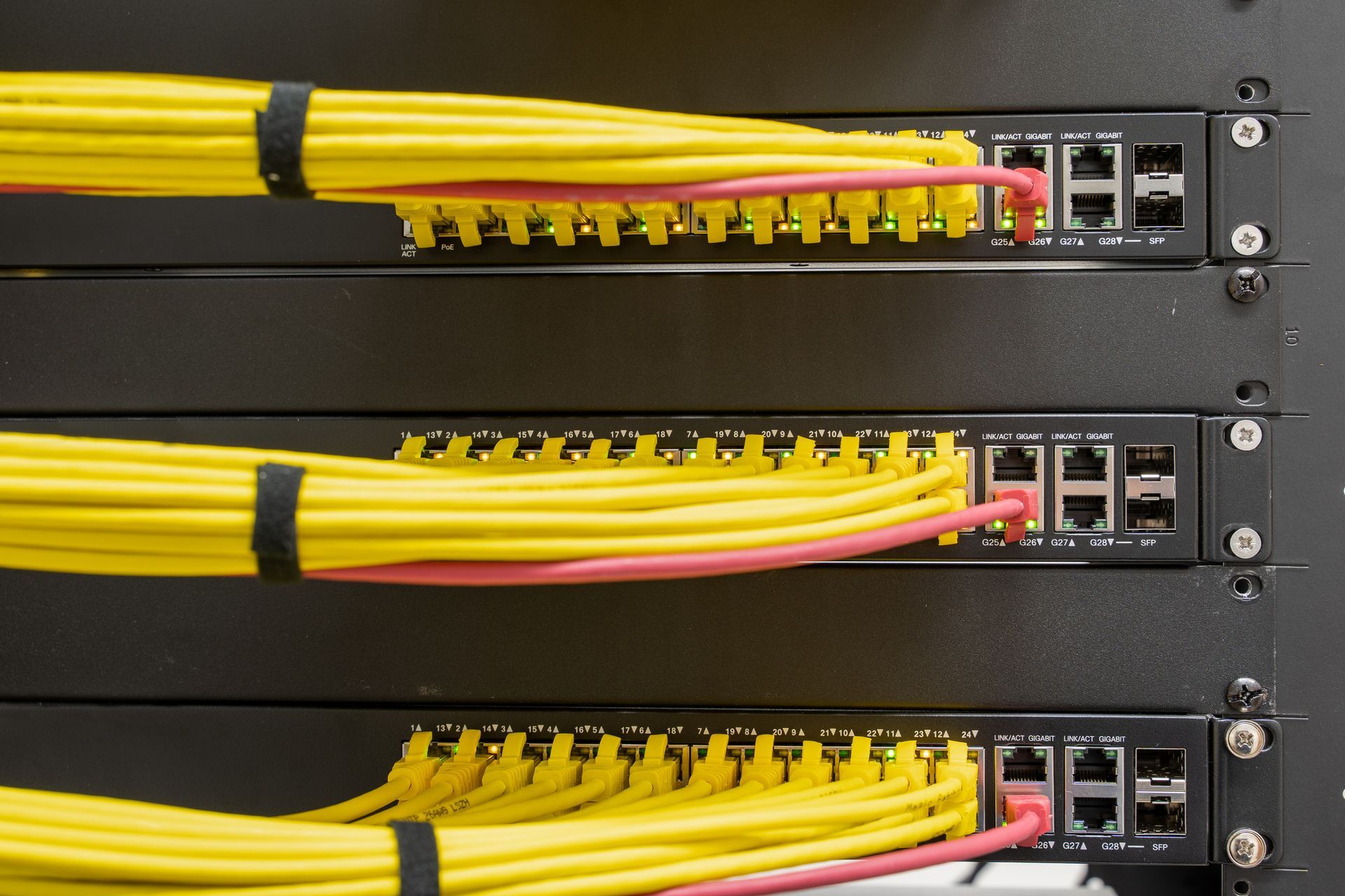 Configurazione reti a fibre ottiche a Terni e provincia