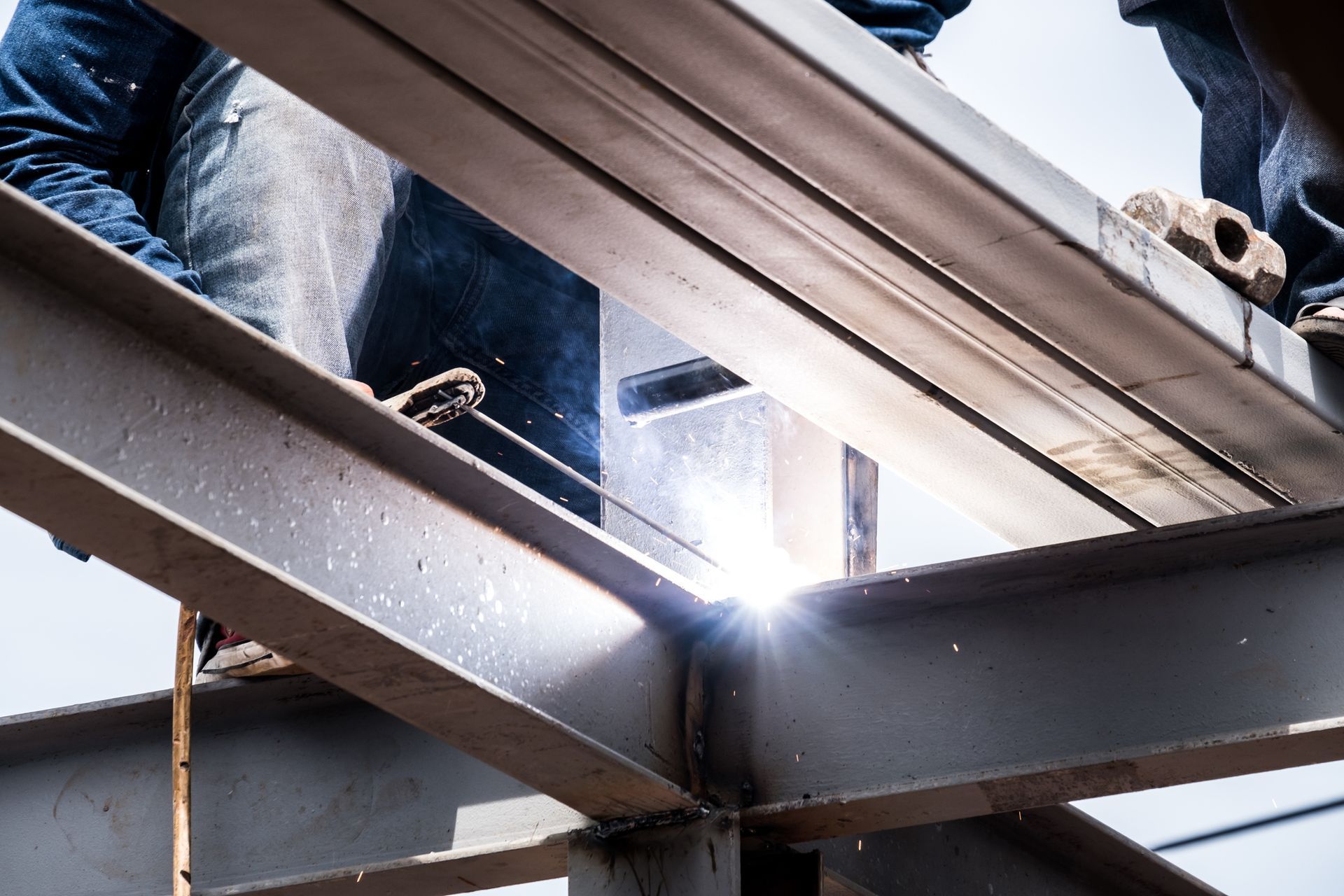 Carpenteria metallica pesante a Terni e provincia P-Mec