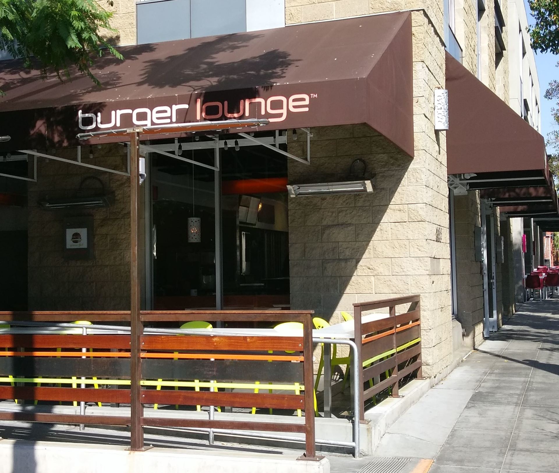 photo of awning at burger lounge