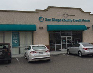 photo of awning at SD credit union