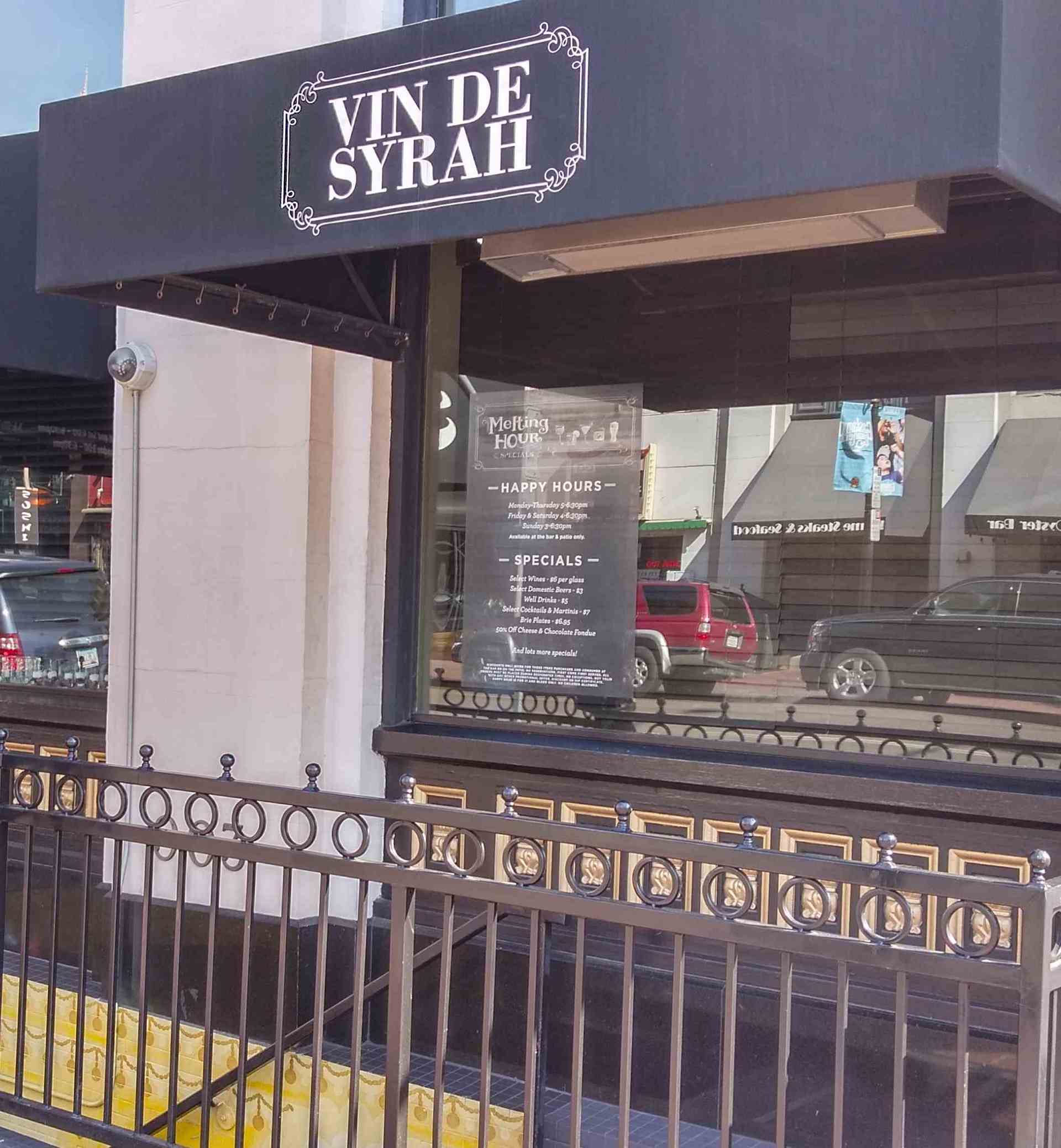 Vin de Syrah awnings