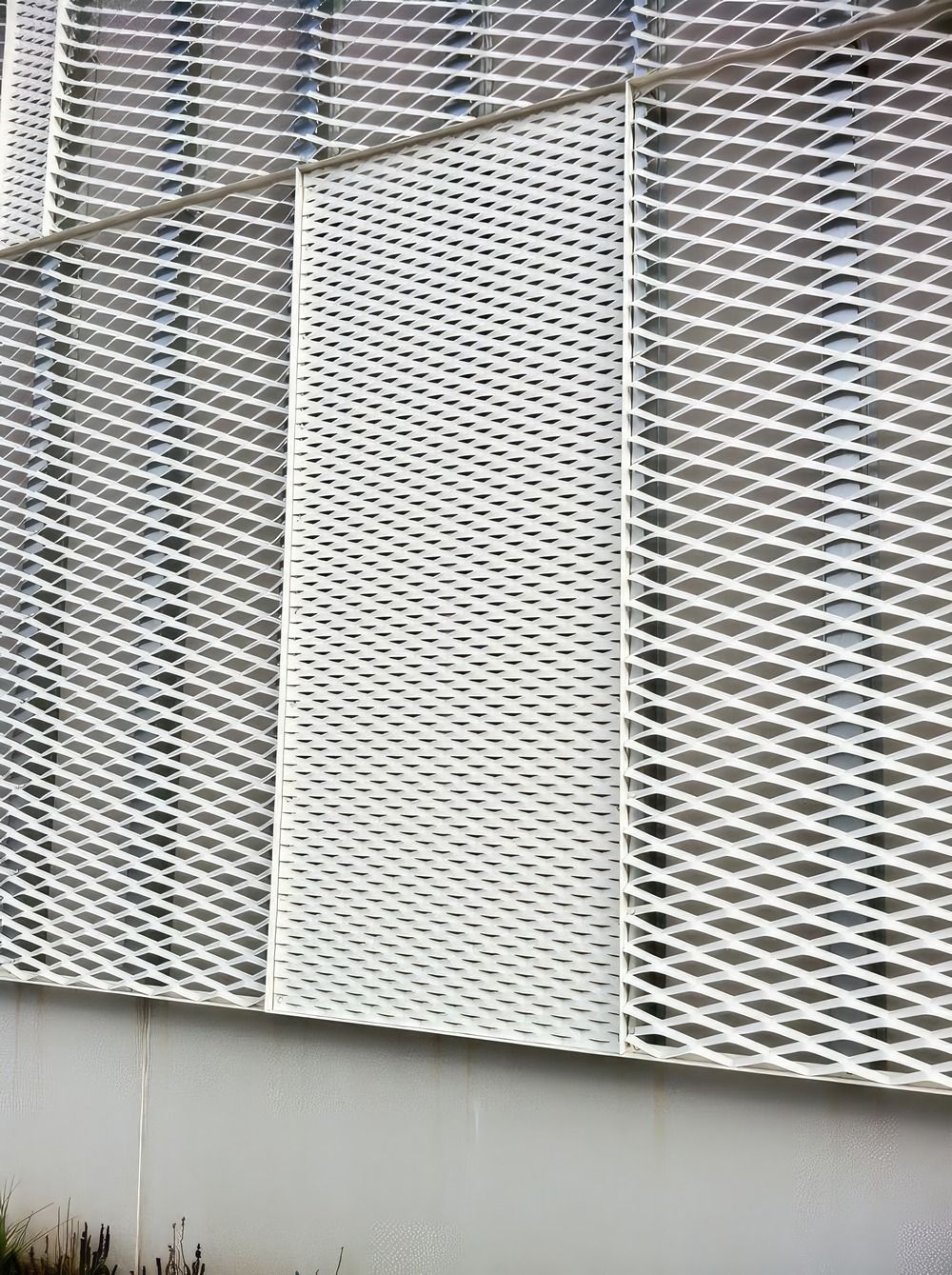 Durable Aluminum Expanded Metal | Standard & Flattened Styles