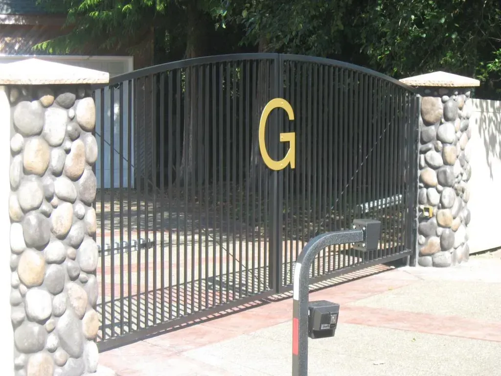 Automated Gate — Kelso, WA — Cowlitz Fence Company