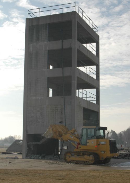 A Tall Building And Loader - Council Bluffs, IA - National Concrete Cutting