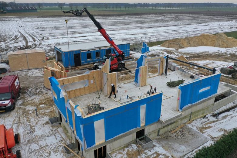 Plaatsen houtskeletbouw wanden