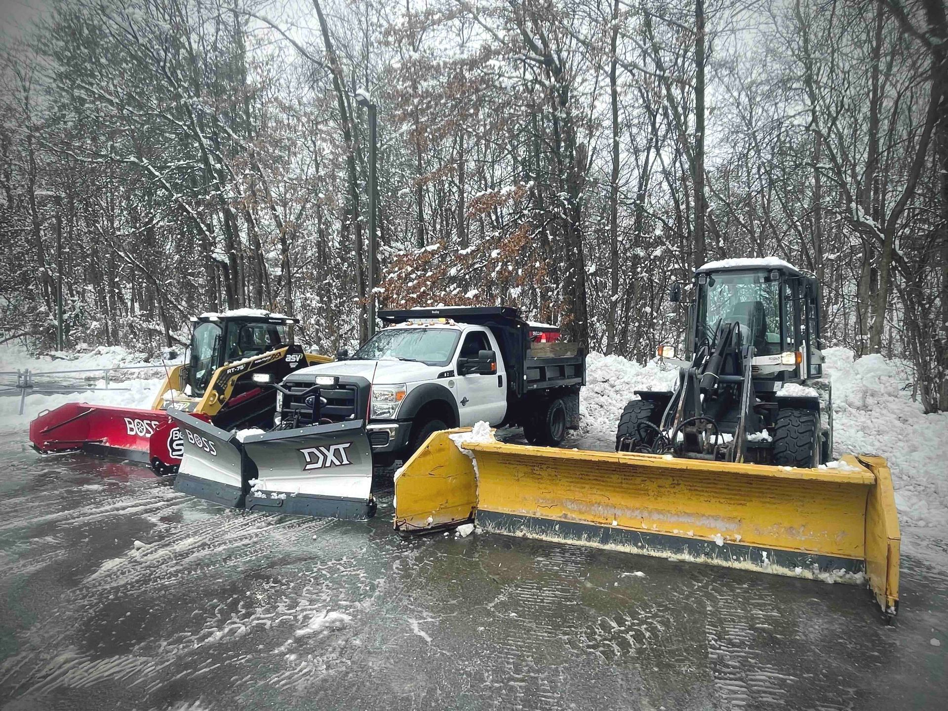 24/7 commercial snow removal at healthcare facility in Hartford, Connecticut