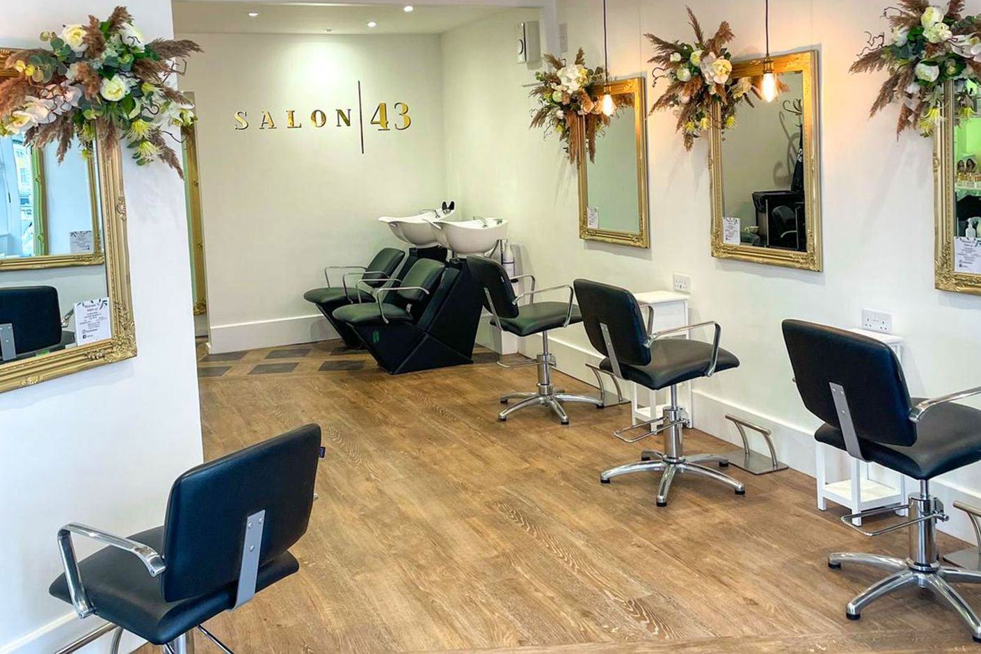 Salon 43 Interior in Kingsbridge