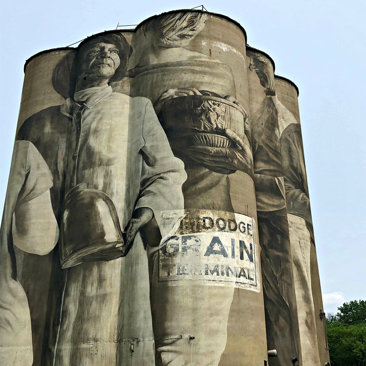 Grain Silo Mural Fort Dodge