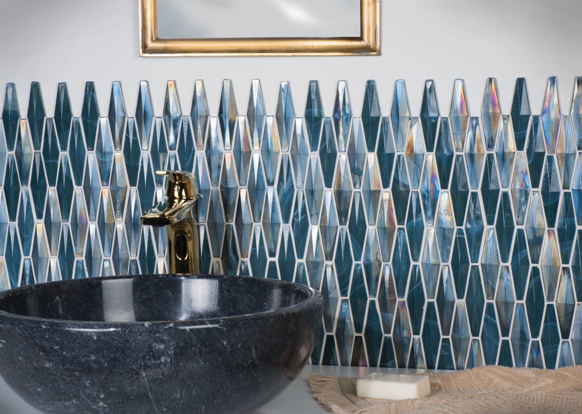 ORIGINAL STYLE SOLITAIRE MOSAIC