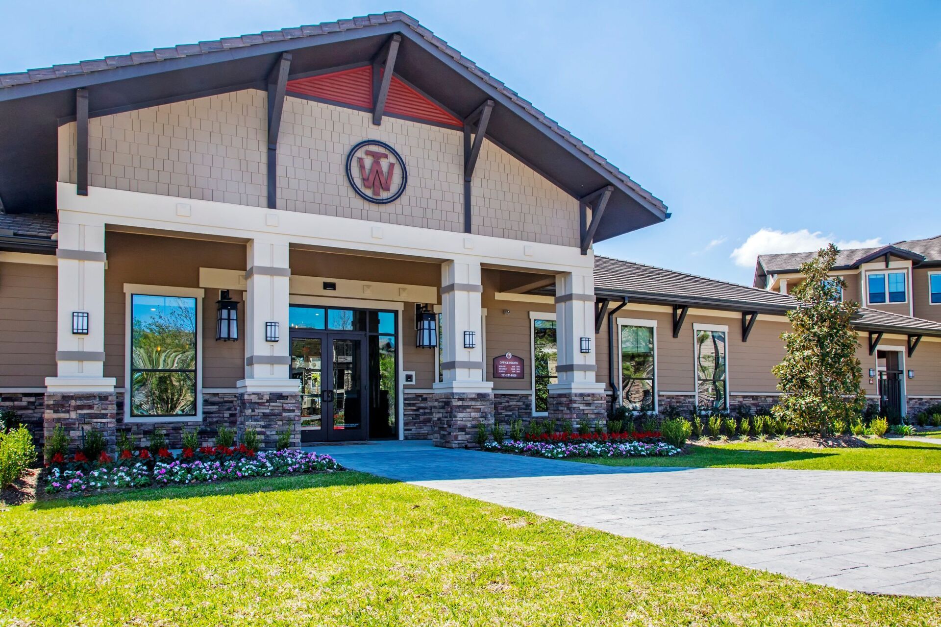 Building entrance | Waterford Trails