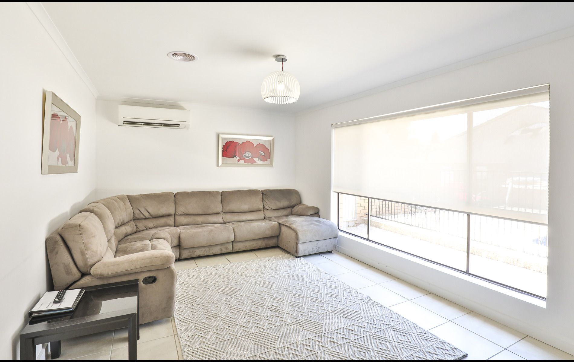 Villa 2 - Living Room - Mildura Holiday Villas
