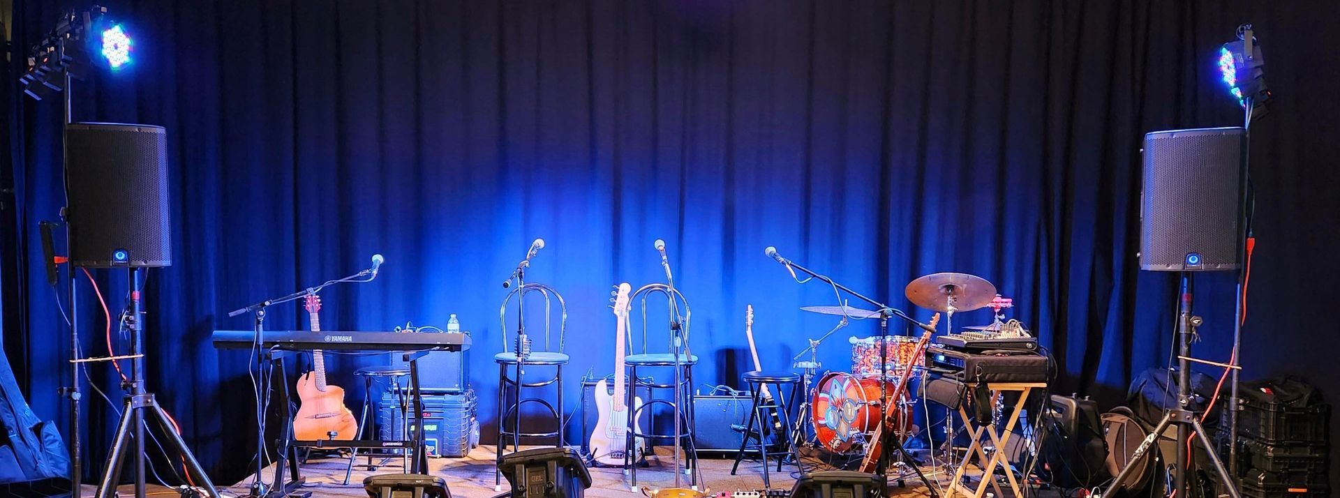 Maneto Murphy Live Performance