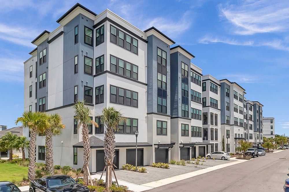 The Pointe on Westshore Luxury Apartments in Tampa, FL