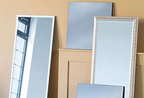 Made-to-measure mirror frames
