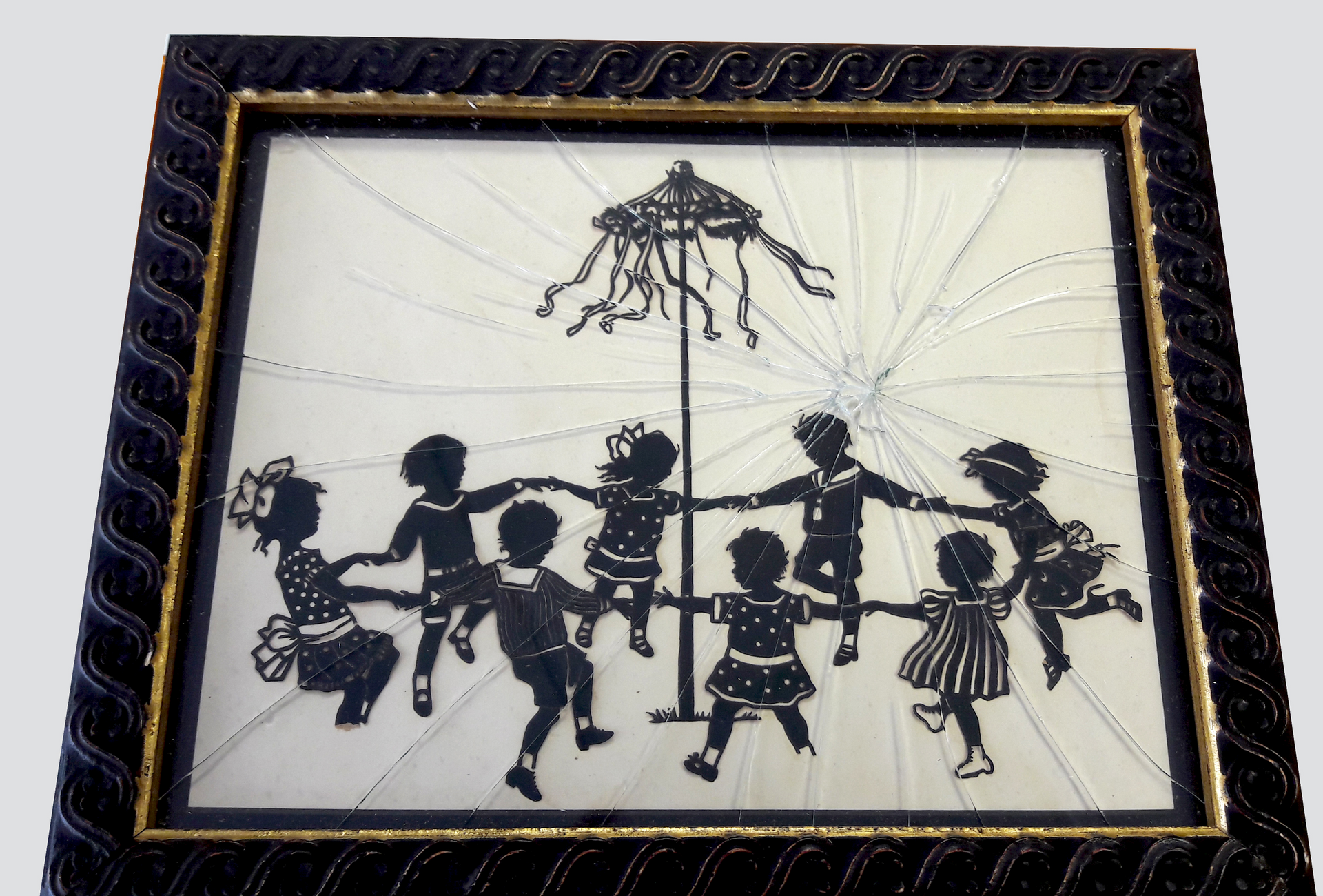 Artwork framing made to measure