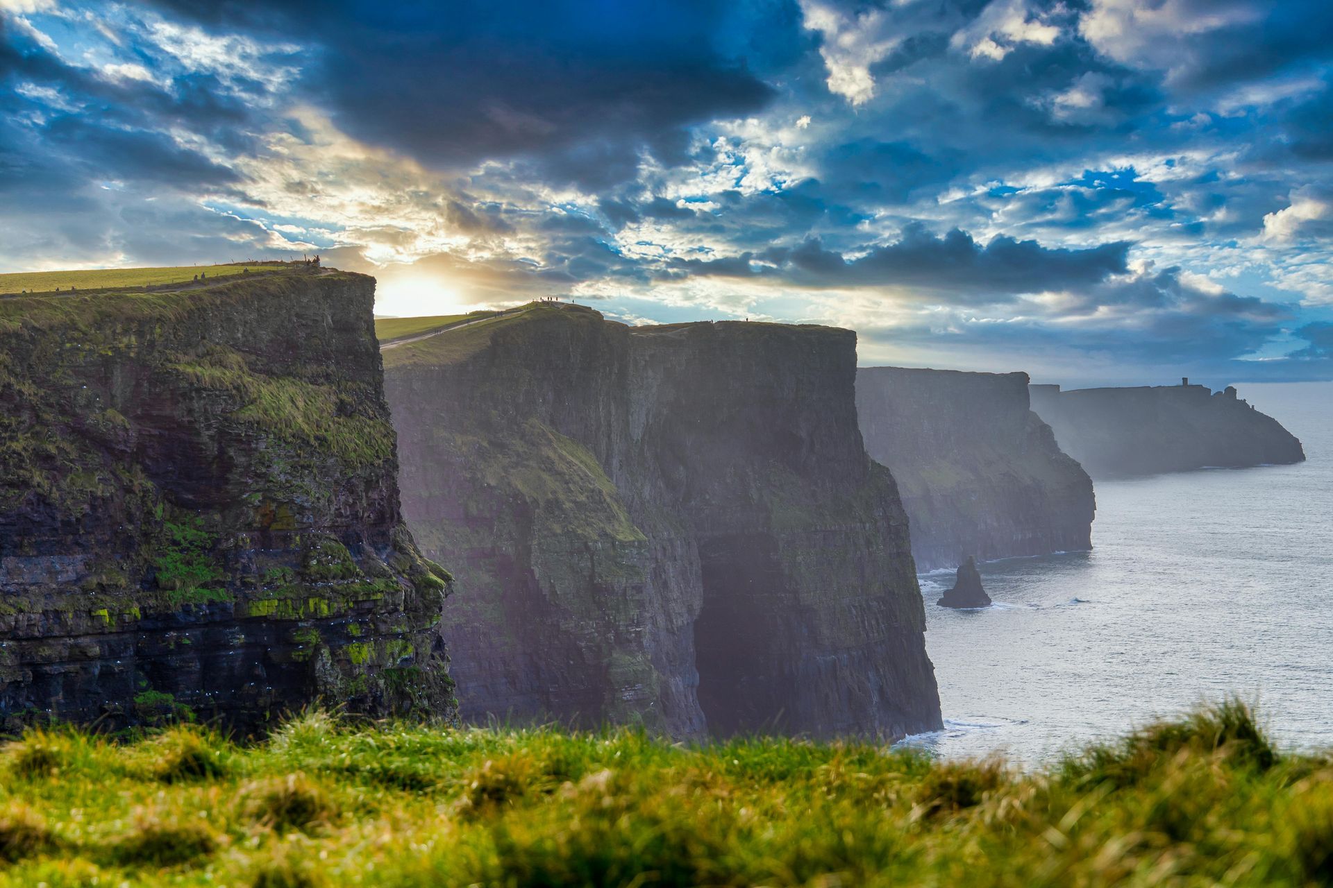 Explore the Wild Atlantic Way with Private Tours Cork & Ireland 