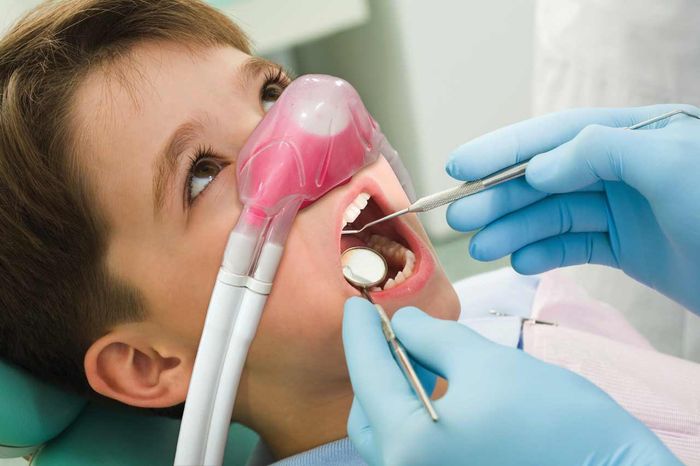 visita dentistica ad un bambino