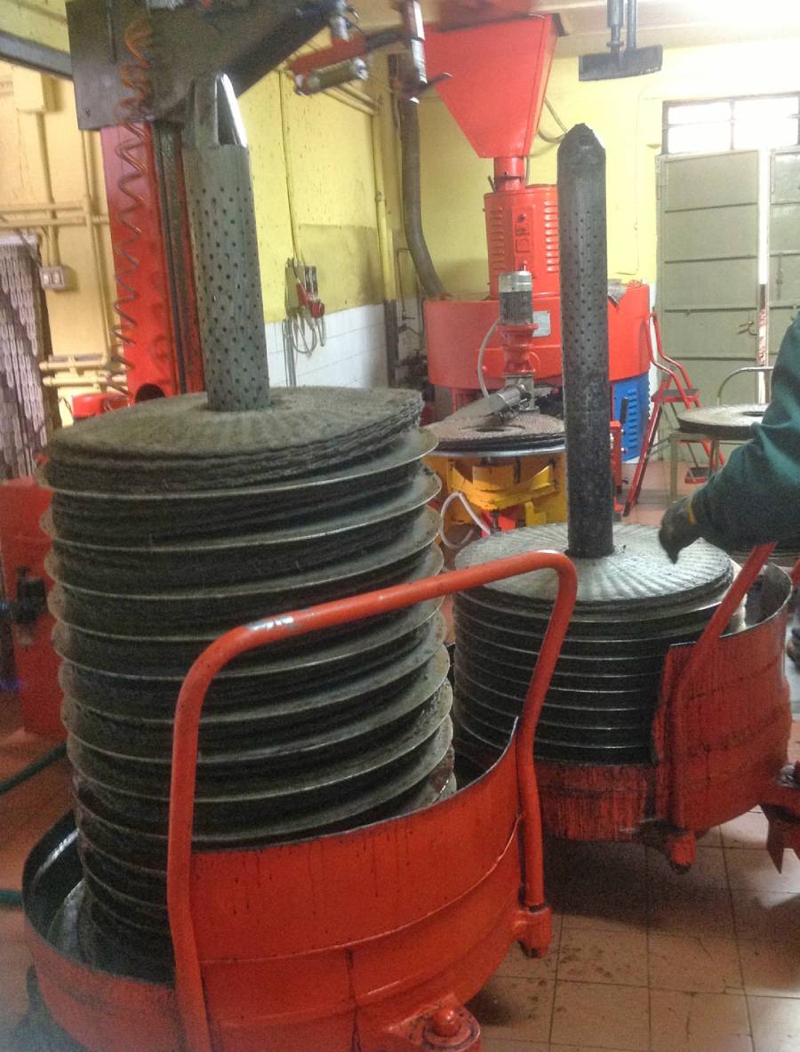 estrazione dell'olio d'oliva