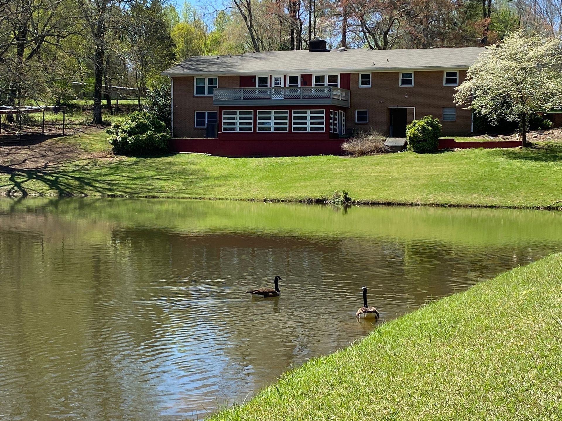 Unique Space Near Atlanta, GA | Twin Ponds Escape