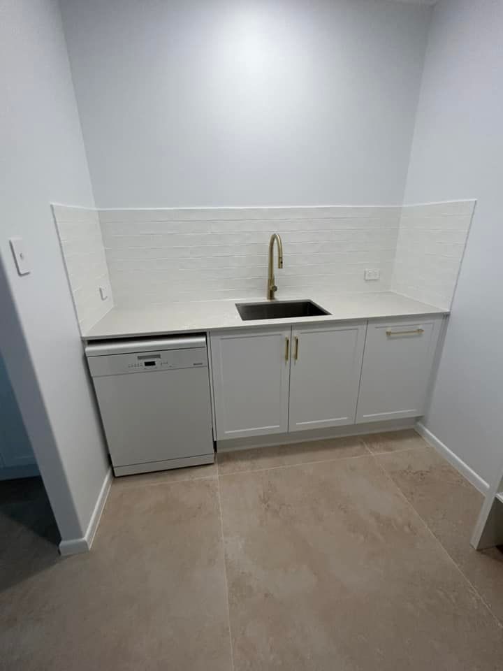New Kitchen Before and After Renovation — Formosa Building And Renovations in Kensington, QLD