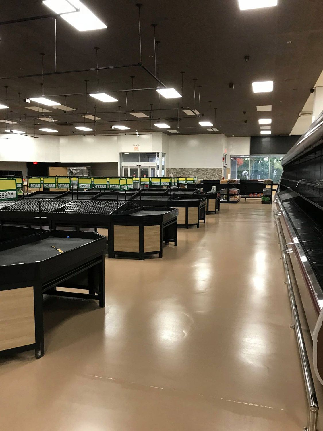 Elegant Flooring of Grocery Store — Oceanside, NY — Industrial Floorworks