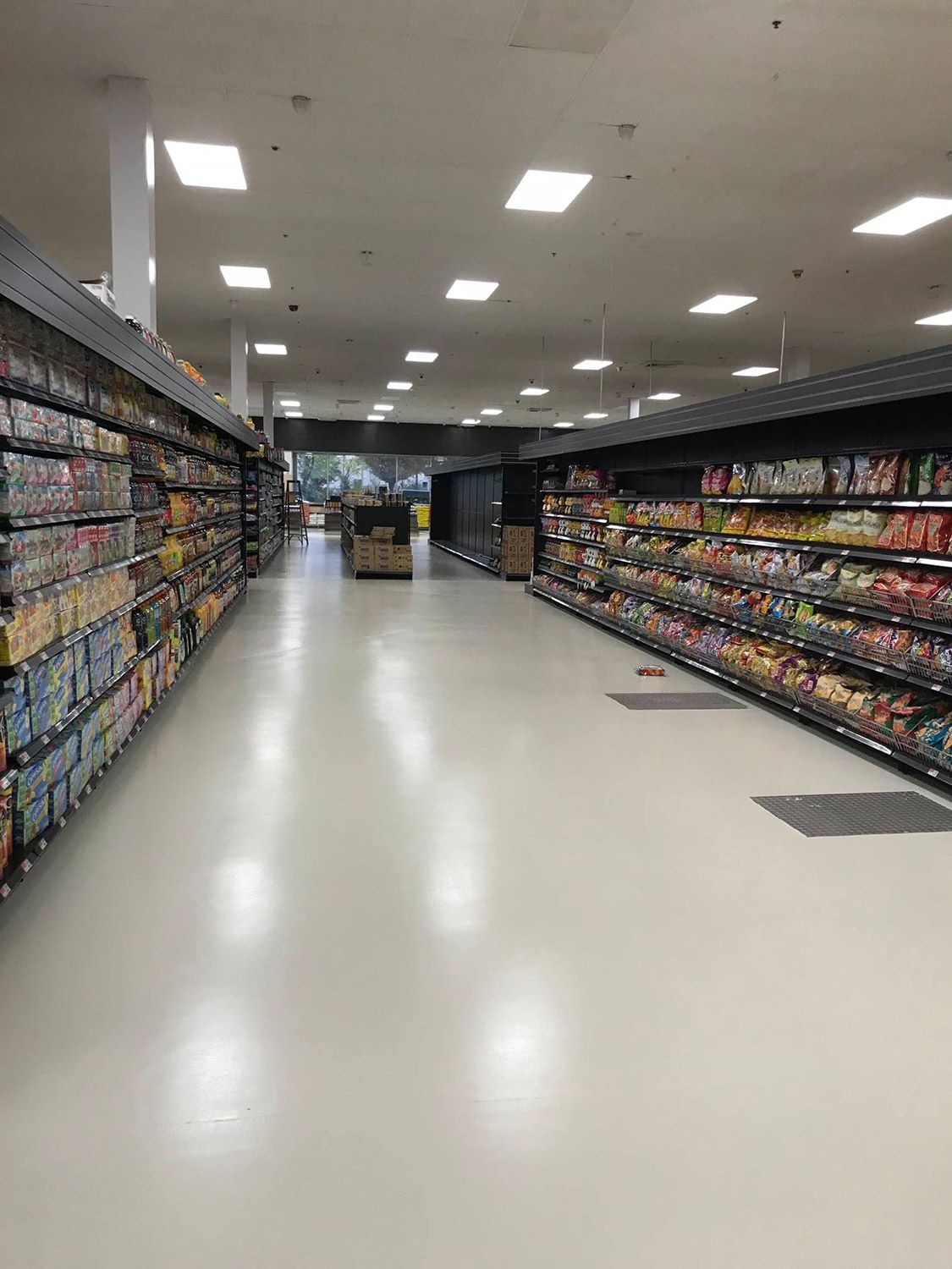 Aisle of Grocery Store — Oceanside, NY — Industrial Floorworks