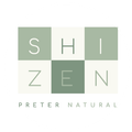 Logotipo: “Shizen”, en cuadrados verdes y beige, “Preter Natural” debajo.